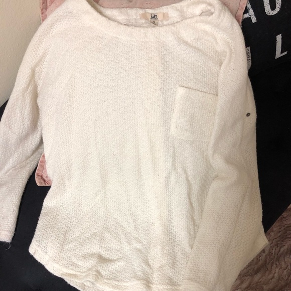 Sweater - Picture 1 of 3